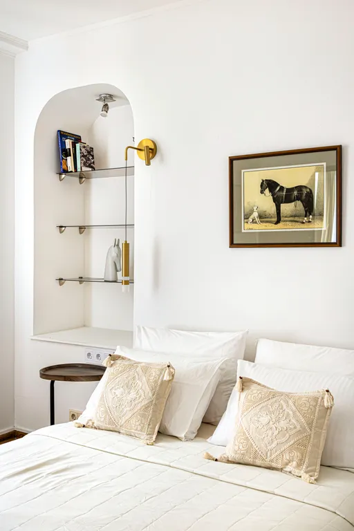 Стильная квартира с тремя спальнями и 2 санузлами у Спаса на Крови