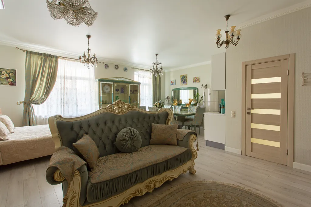 Студия в центре Ампир