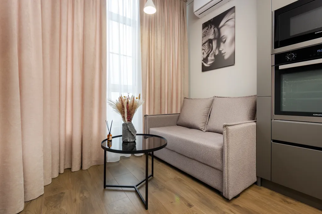 Апартамент с характером с видом на Эльбрус в доме с часами