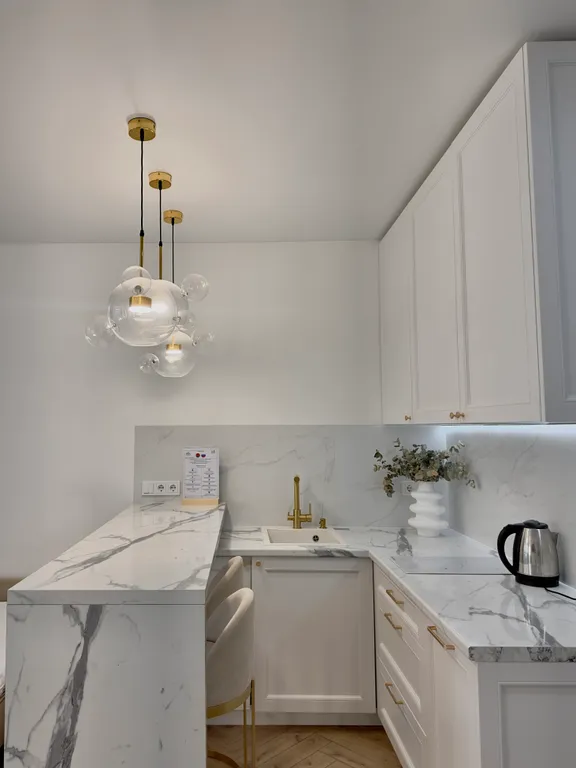 Новая квартира-студия, с дизайнерским ремонтом, есть всё для проживания