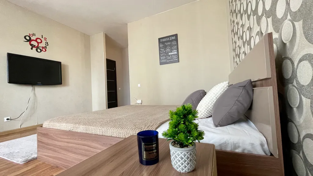 Квартира Комфортная квартира, напротив ТЦ Планета — Красноярск