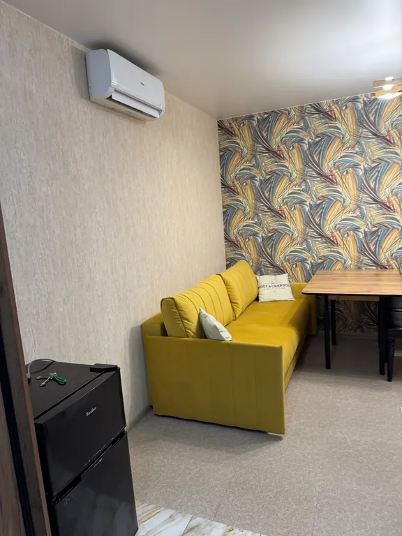 Уютный новый дом с собственным бассейном