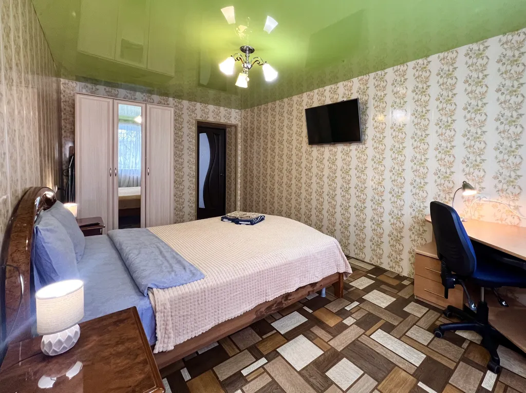 АПАРТЫ 51 возле Ленты "Полярные ночи" на Гвардейской,15