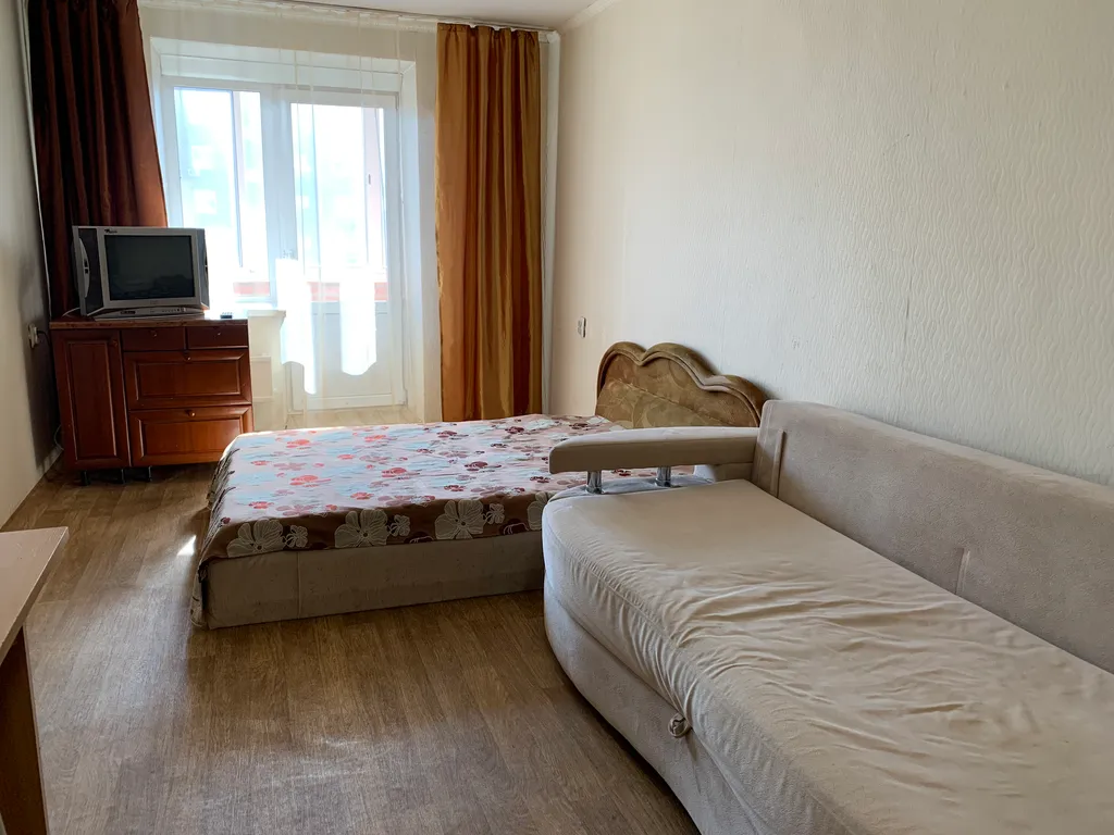 Квартира Квартира Чистая уютная студия на Светлогорской — Красноярск