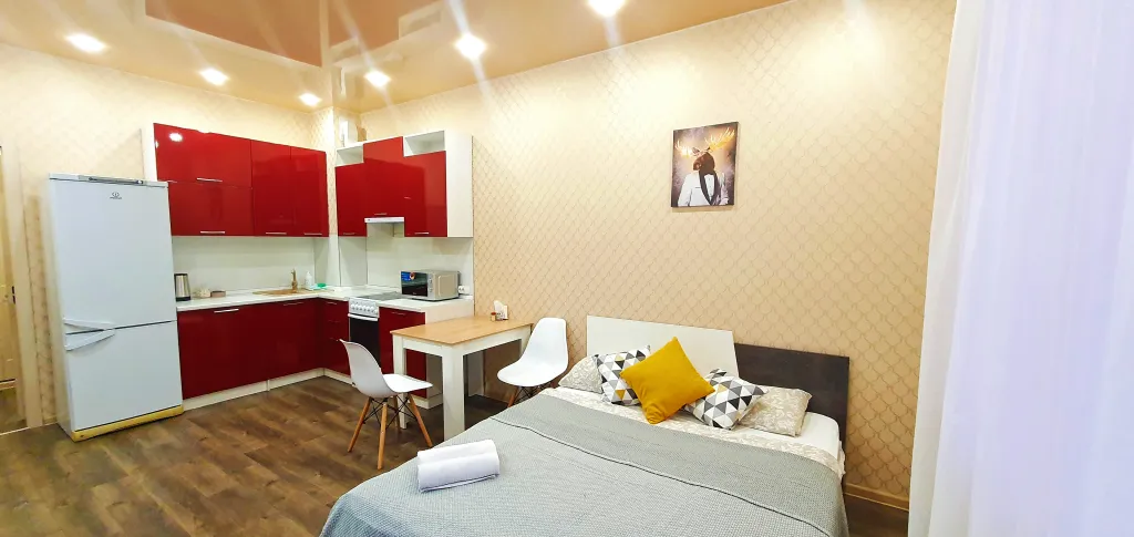 Студия рядом с ЖД вокзалом и ТРЦ  Аура