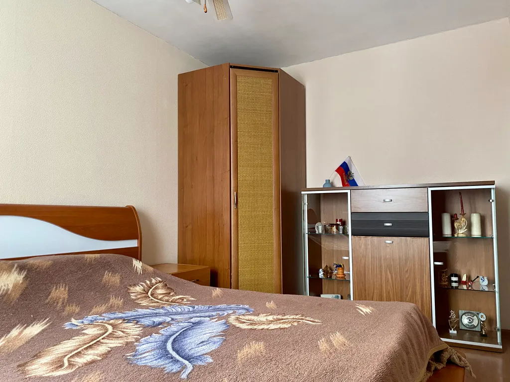 4-комнатная Квартира