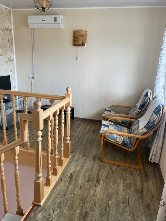 Коттедж Уютный домик со своей кухней и всеми удобствами — Феодосия