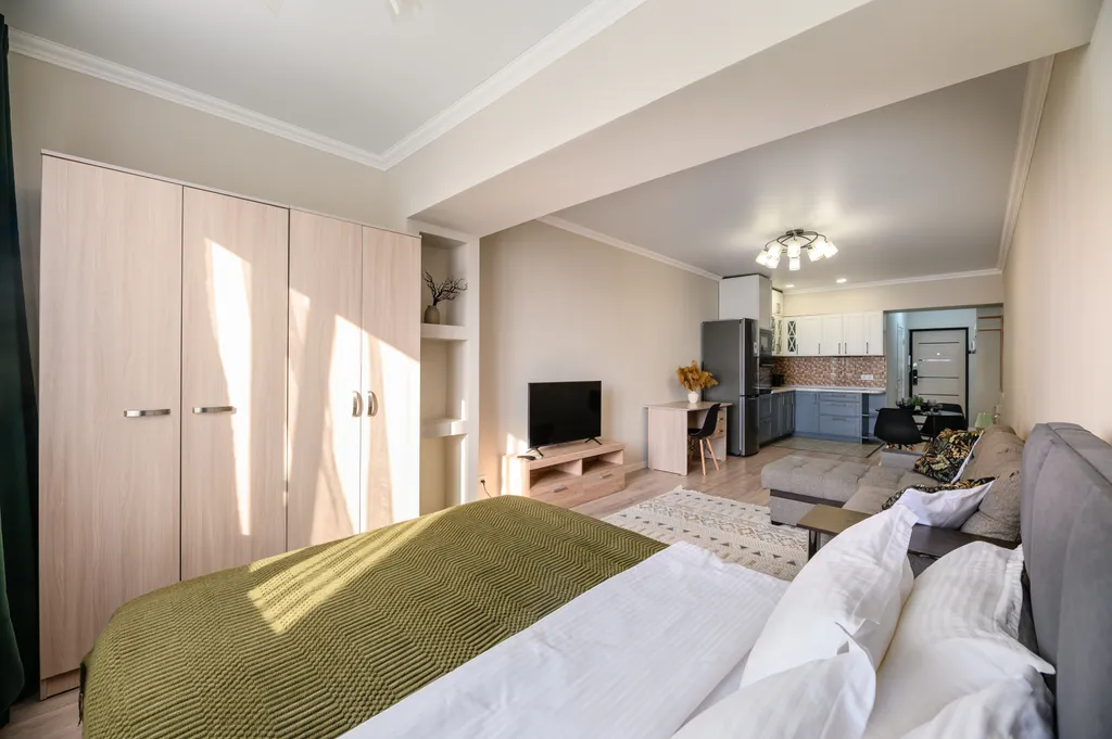 Квартира Изумрудная студия в Молодежке — Алматы