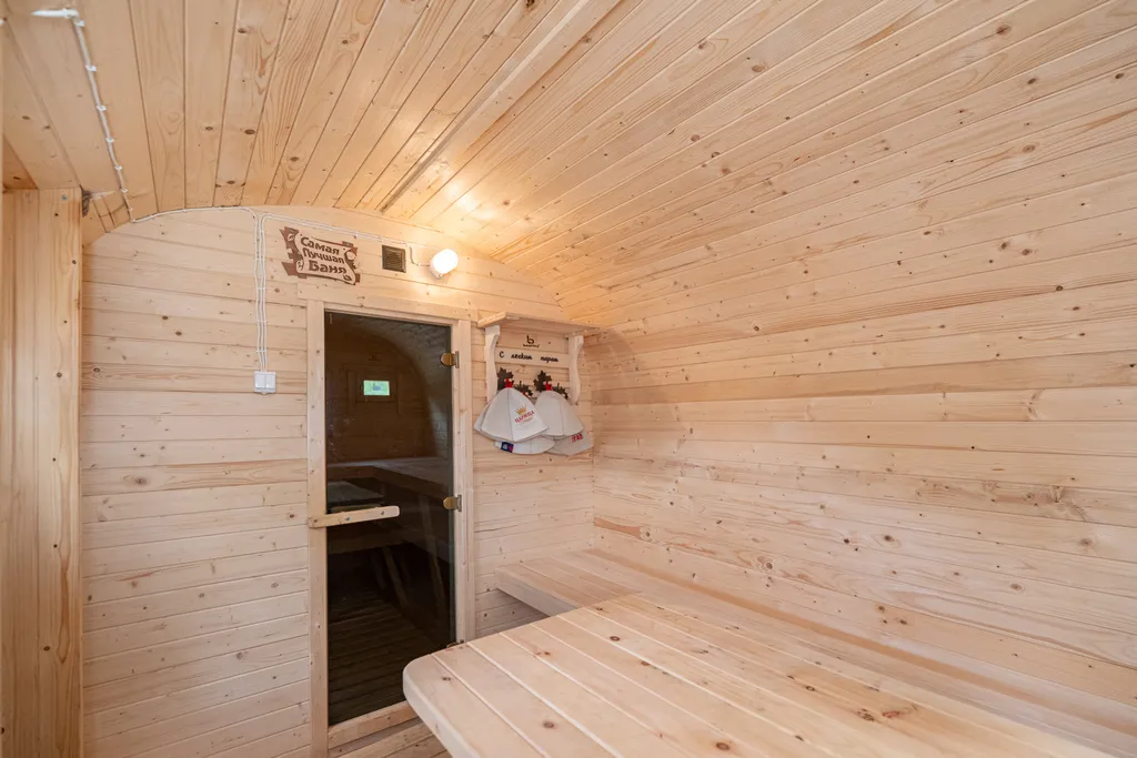 Глэмпинг Точка у Моря