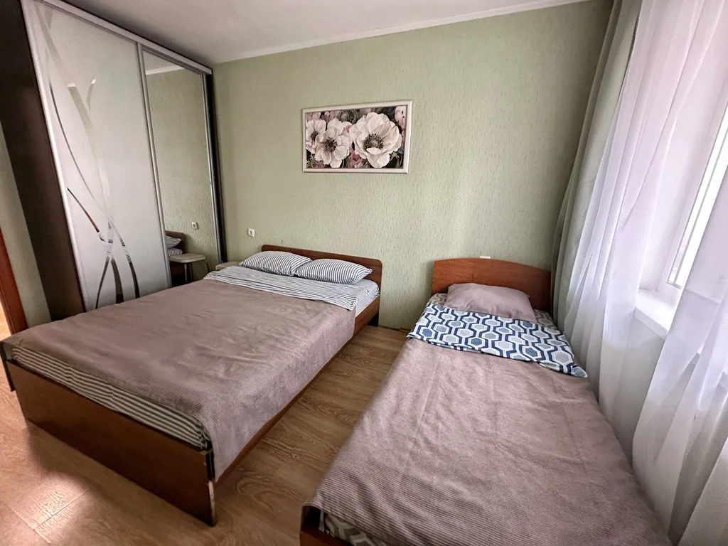 Двухкомнатная квартира в 10 минутах пешком от набережной