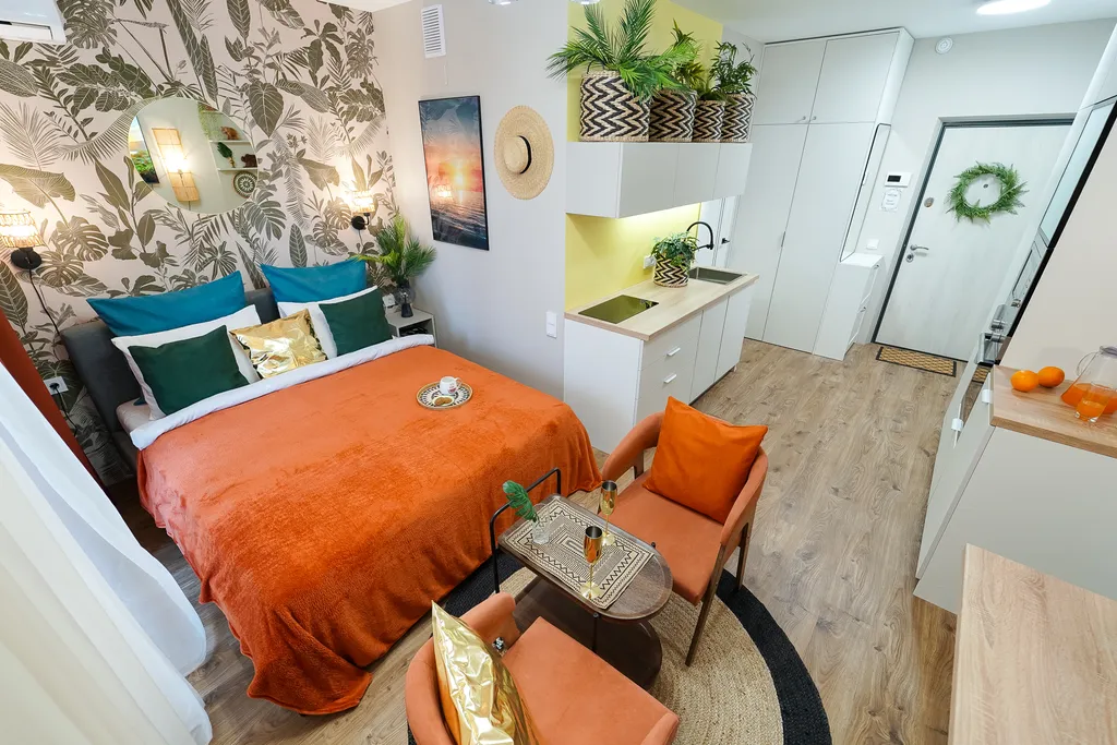 Квартира Квартира Tropic SPA Studio с джакузи XXL и тропическим душем в уютном центре — Минск