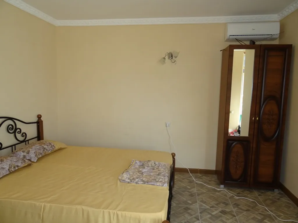 Квартира Комната — Гагра