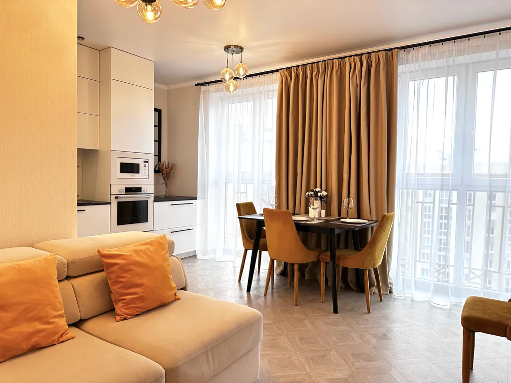 Квартира 3-комнатная Квартира — Калининград