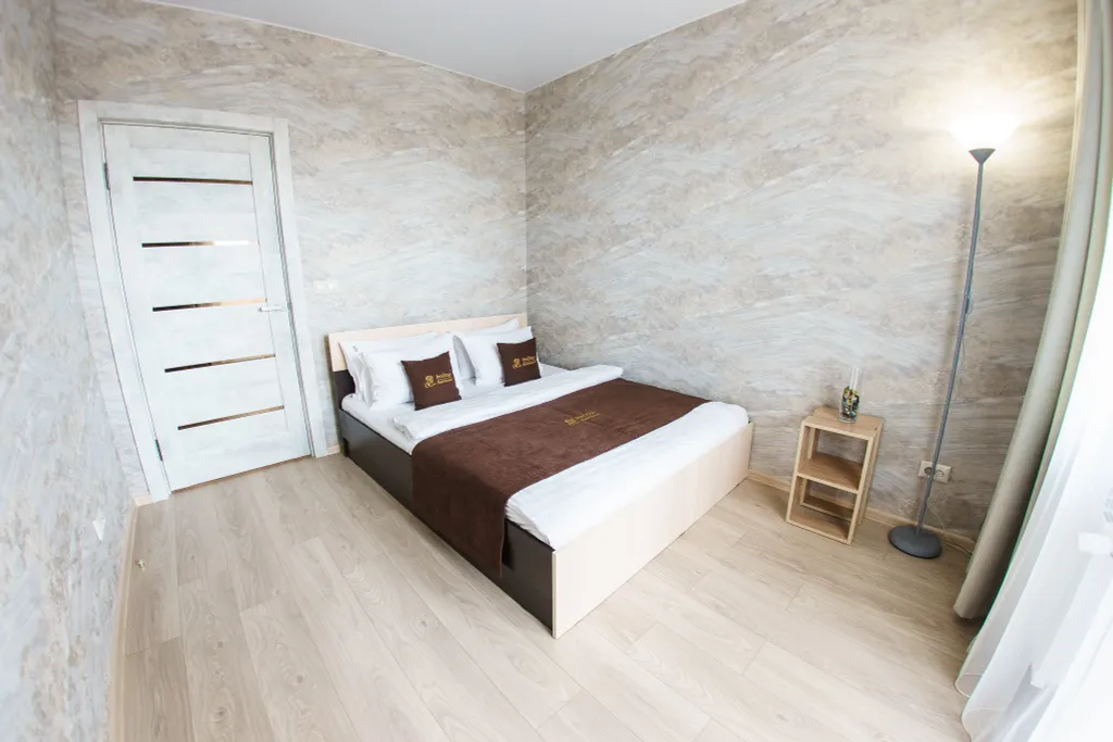 Двухкомнатная квартира в Левобережном — аренда посуточно в Осиновая Гора