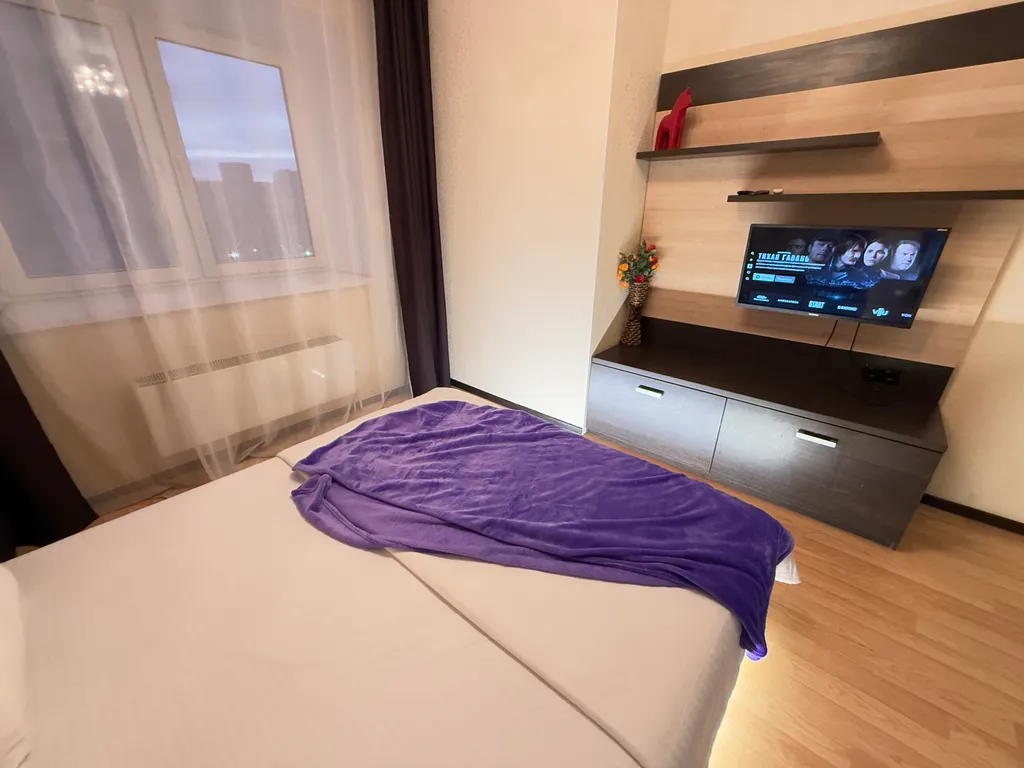 Тут хорошо на Сурикова