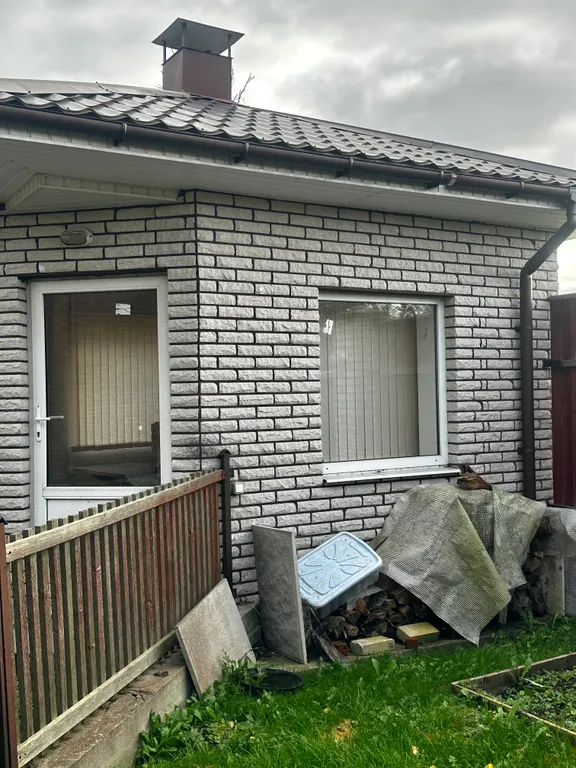 Домик у залива