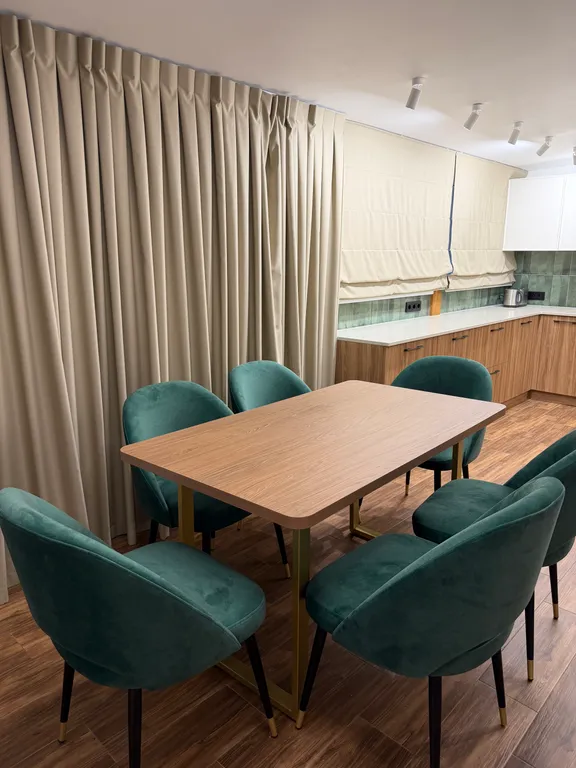 4-комнатный Дом