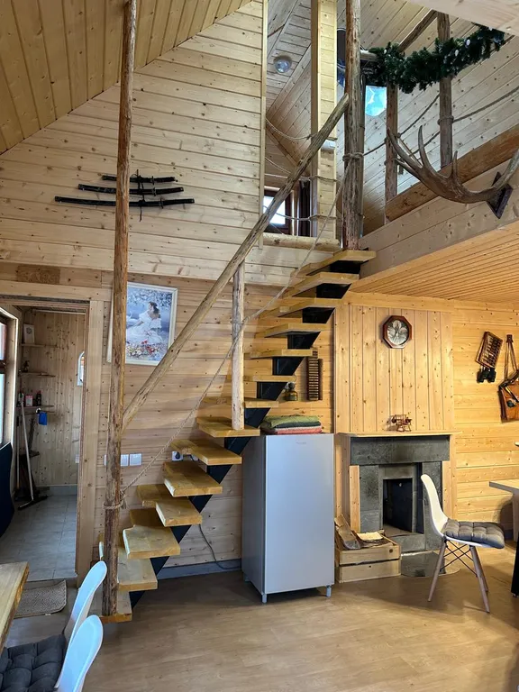 Коттедж Гостевой дом на берегу озера сандал — Сопоха