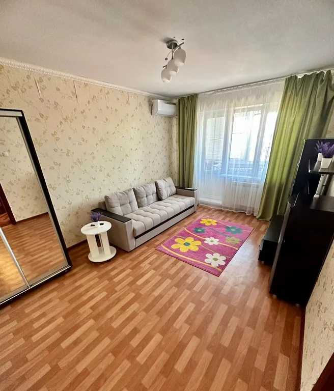 Уютная квартира — аренда посуточно в Волгодонск