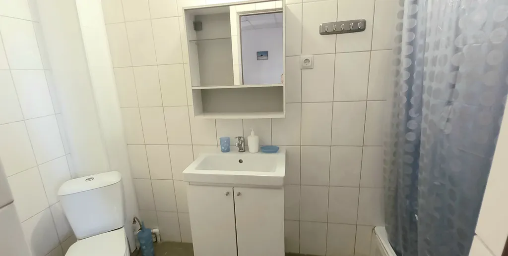 Две спальни, кухня с диваном, веранда