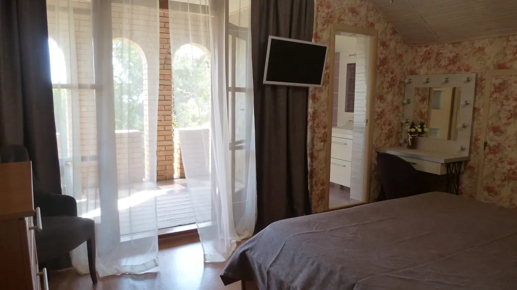 4-комнатный Дом