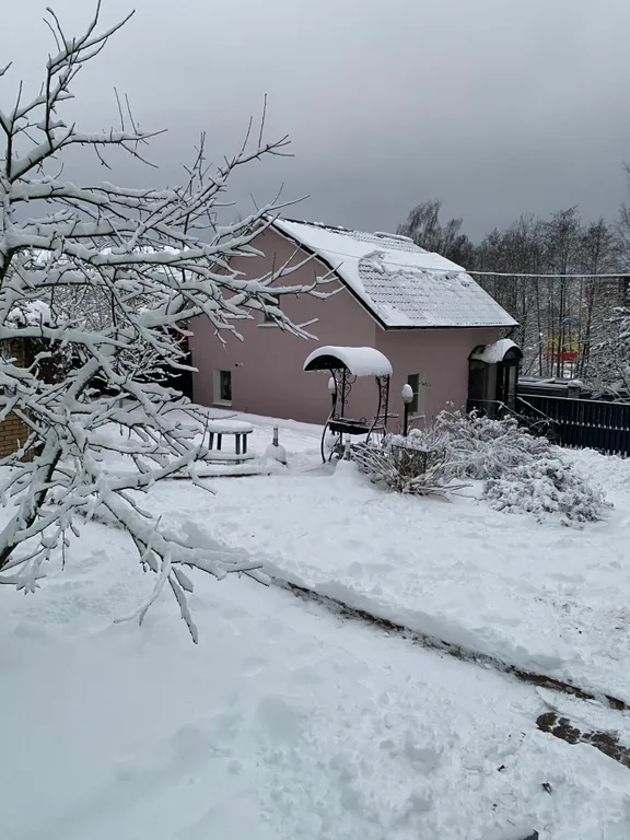 Уютный загородный дом с русской баней на дровах