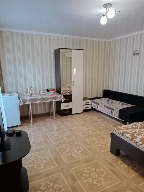 Коттедж Коттедж Отдых для семьи — Феодосия