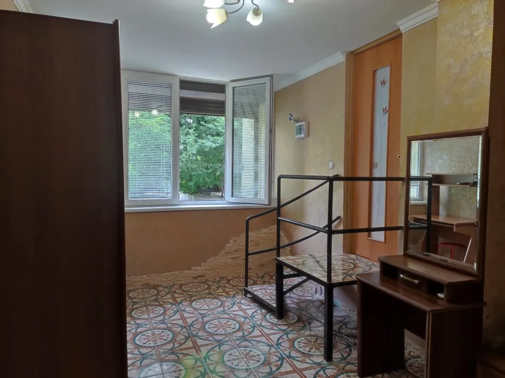 Отдельно стоящий домик евродвушка