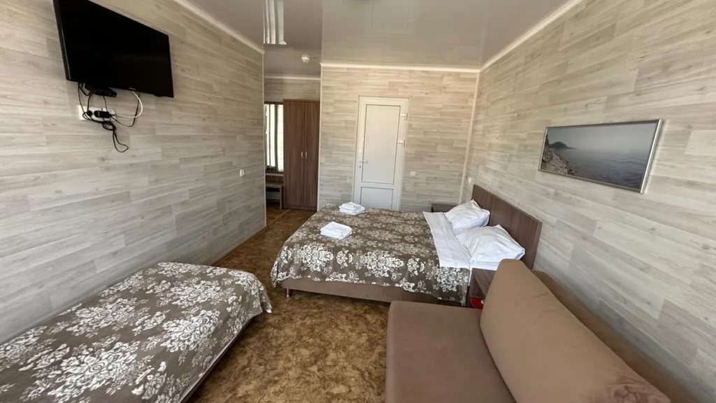 Четырехместный номер с дополнительным местом