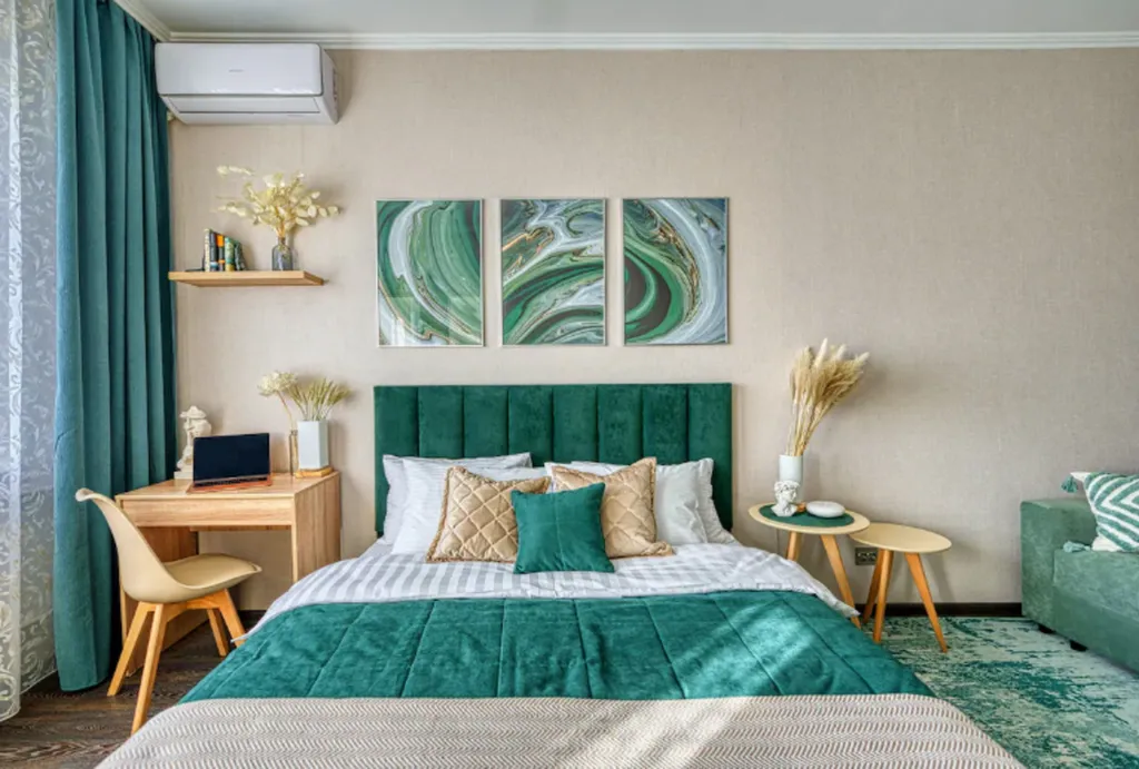 Квартира с изумрудными акцентами