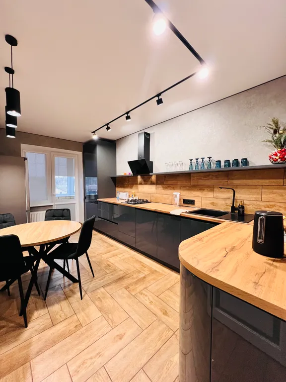 Уютная 2-я квартира в тихом районе города недалеко от трассы М4