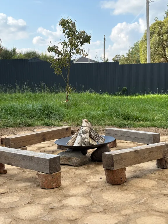 Коттедж Комфортный коттедж с сауной и купелью — Бугры