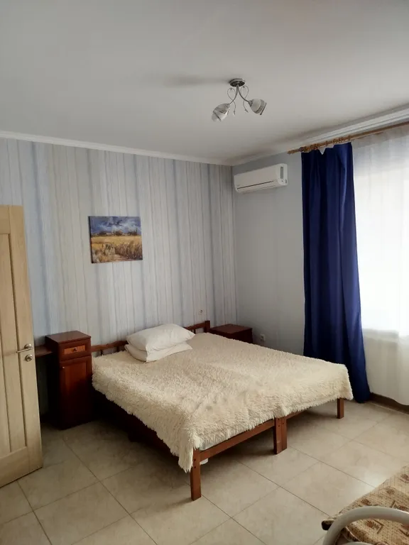 Часть дома рядом с морем