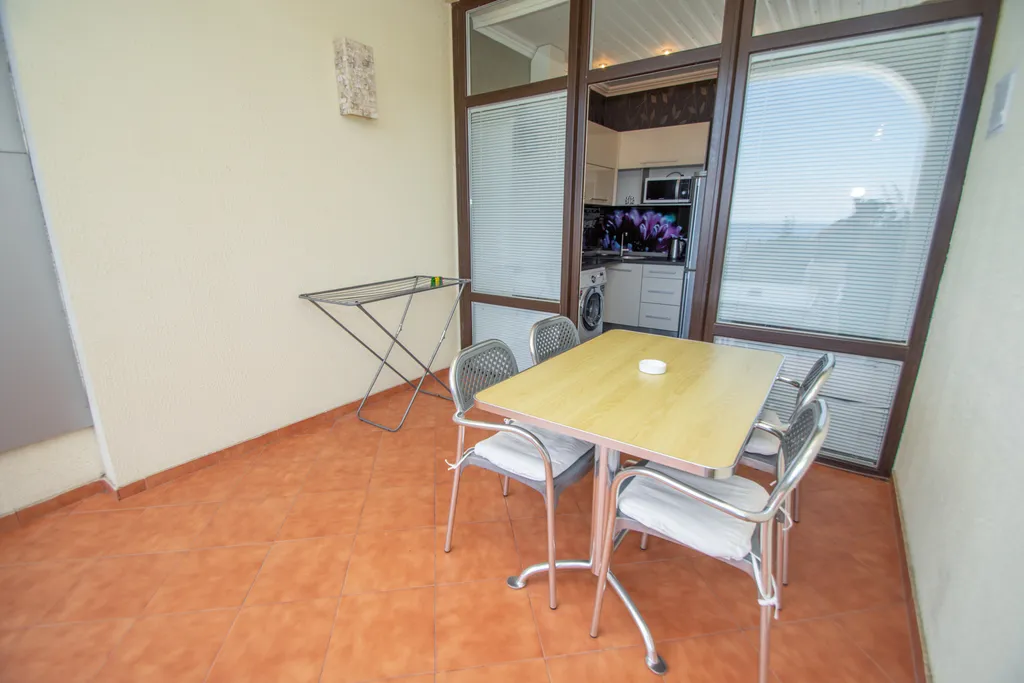 Апартаменты Андеграунд с видом на море