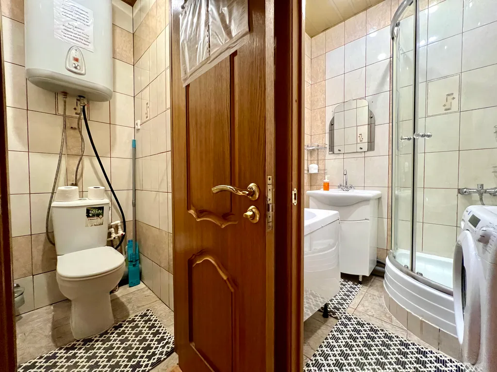 4-комнатная Квартира