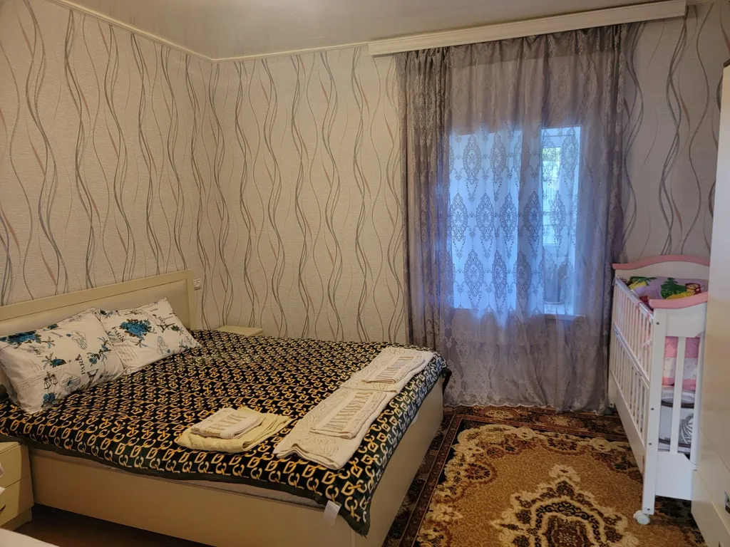 Вилла с садом и видом на горы