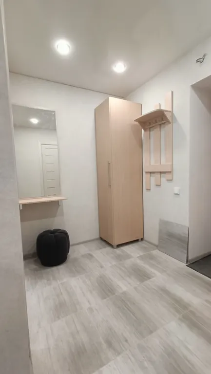 Уютная новая квартира с видом на закат