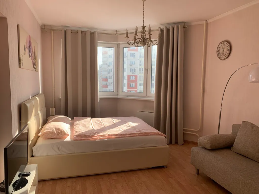 Апартаменты у таможенной академии