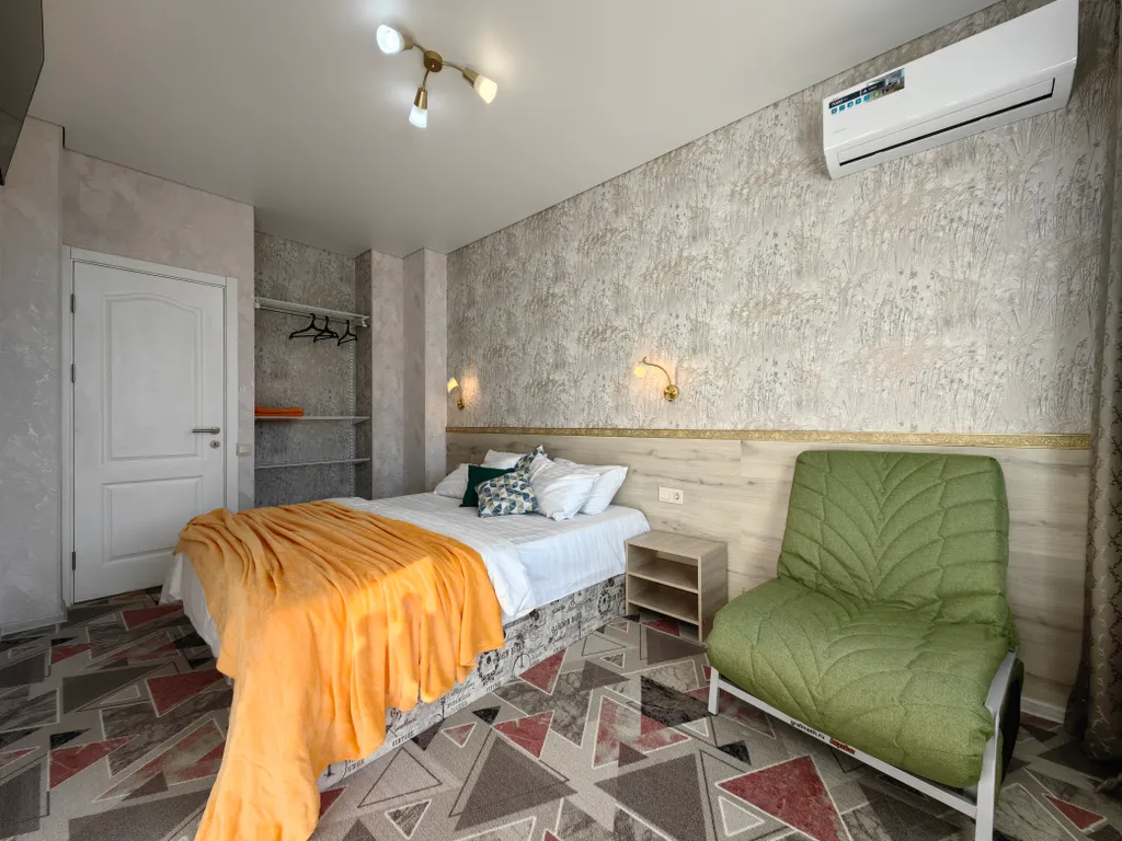 Квартира Квартира Две спальни с балконами, отоплением, кухней, стиралкой, парковкой — Судак