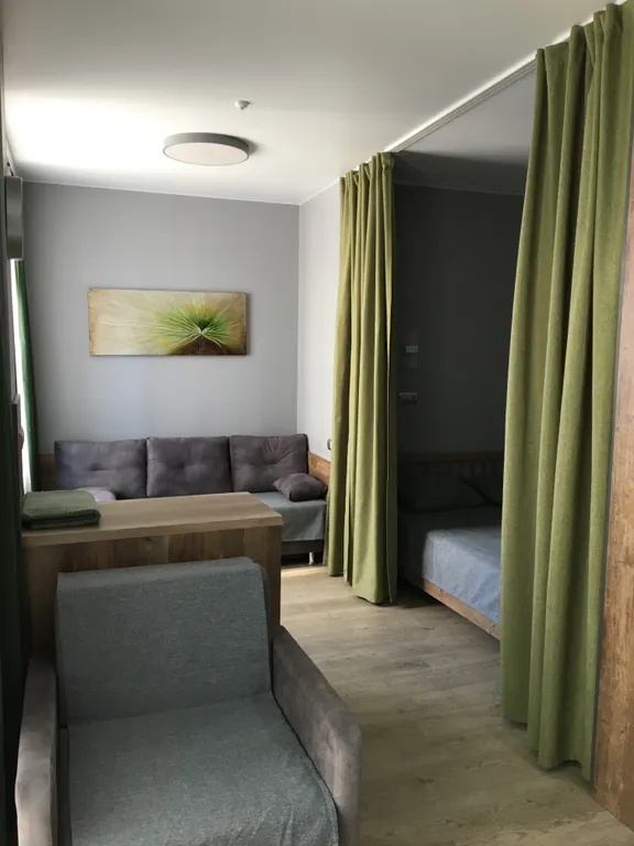 Апартамент с видом на город и яхт клуб