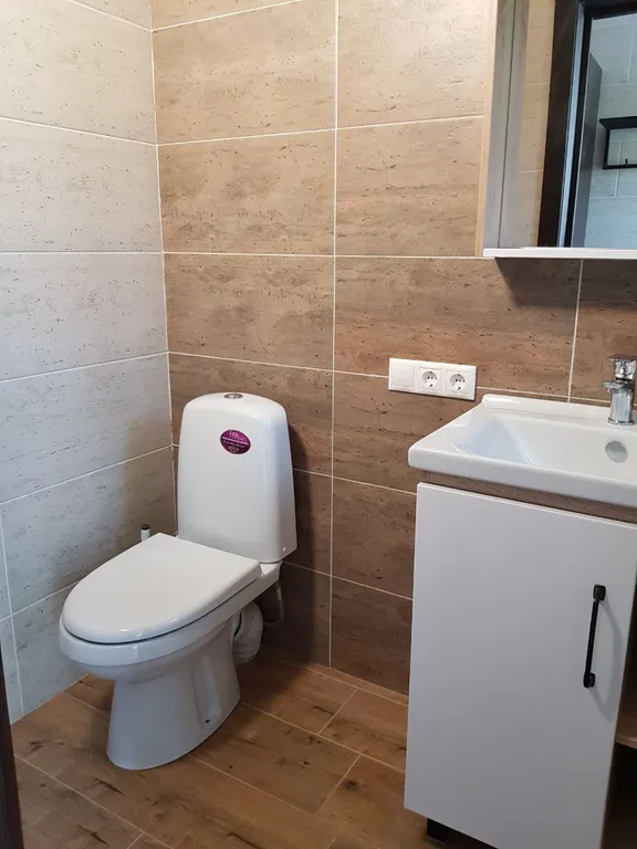 Квартира 2-комнатная Квартира — Кучугуры