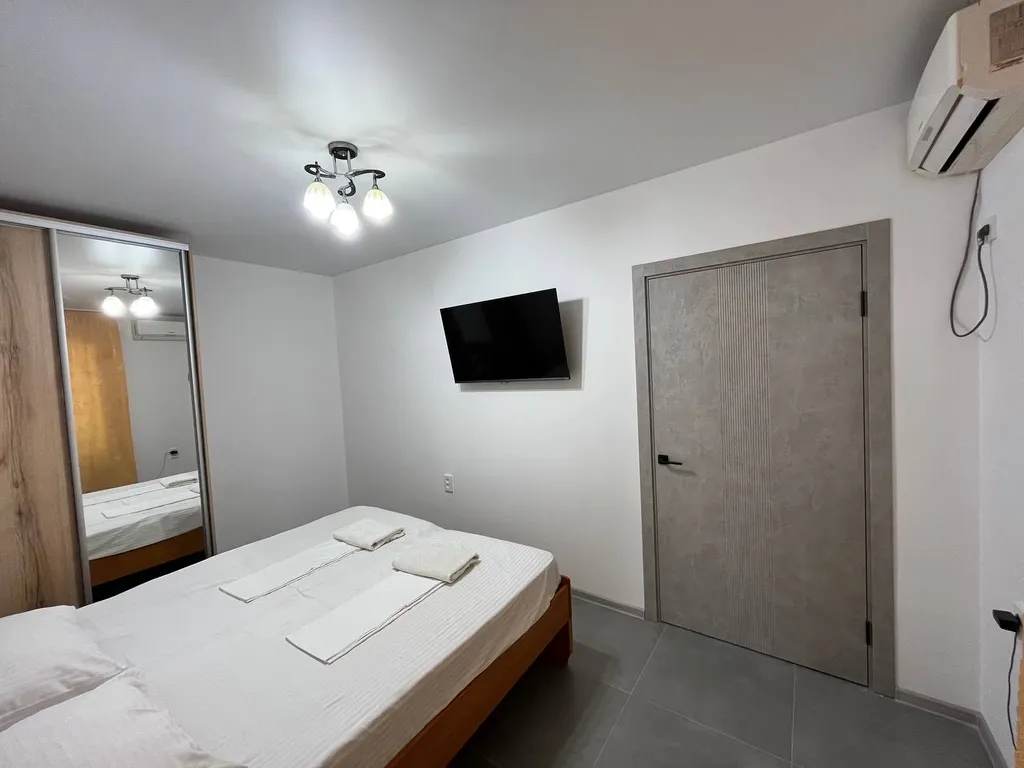 Коттедж Уютный домик в тихом районе — аренда посуточно в Керчь