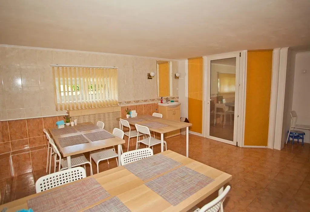 Шестиместный номер эконом №4