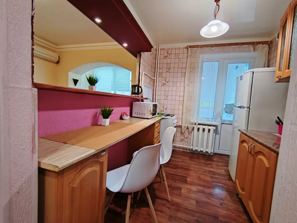 Уютная двушка на Жукова, 6