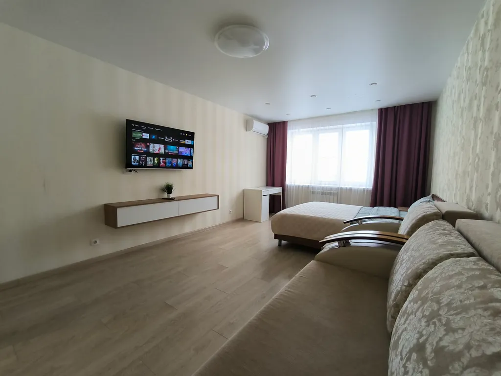 Уютная евротрешка в центре у СК Арена