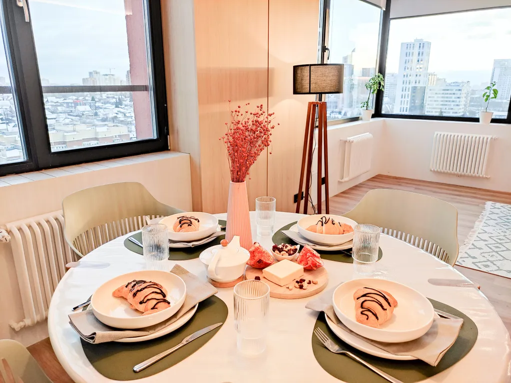 Квартира в небоскребе Тихомиров