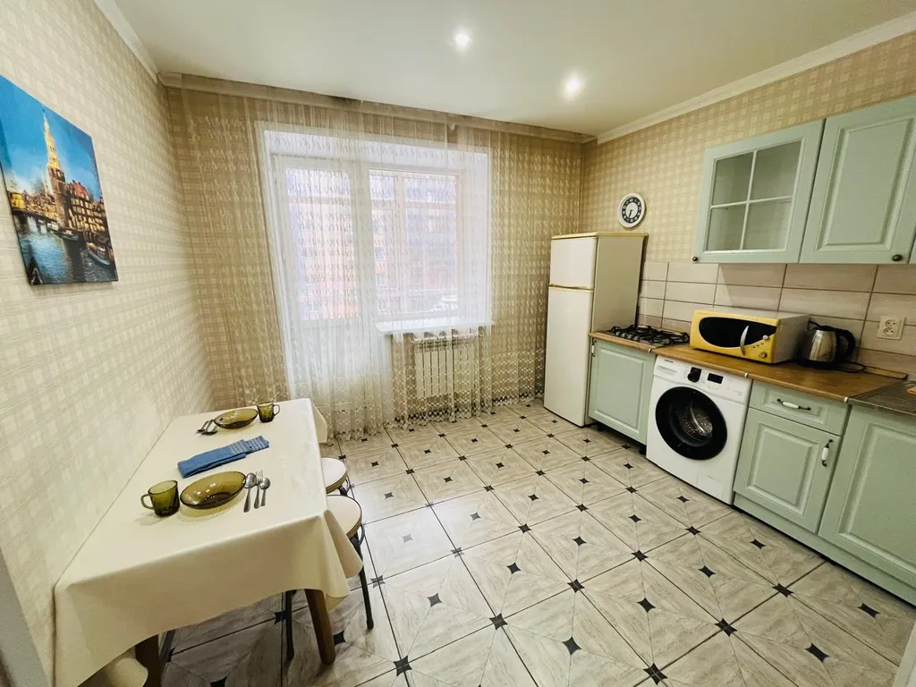 Уютная, светлая 1-комнатная квартира