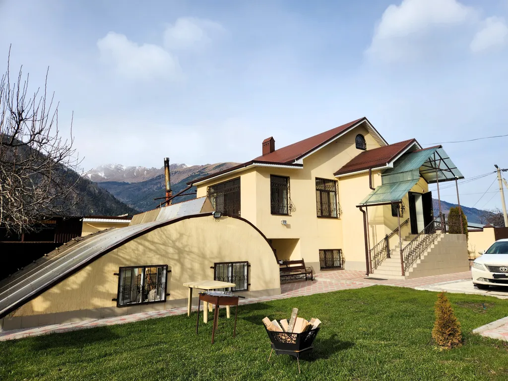 Уютный дом на 8 гостей с баней, с видом на горы Теберды