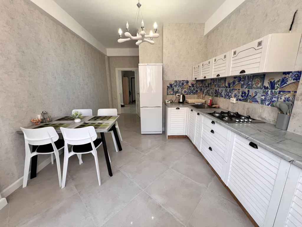 Квартира напротив пляжа Лагуна