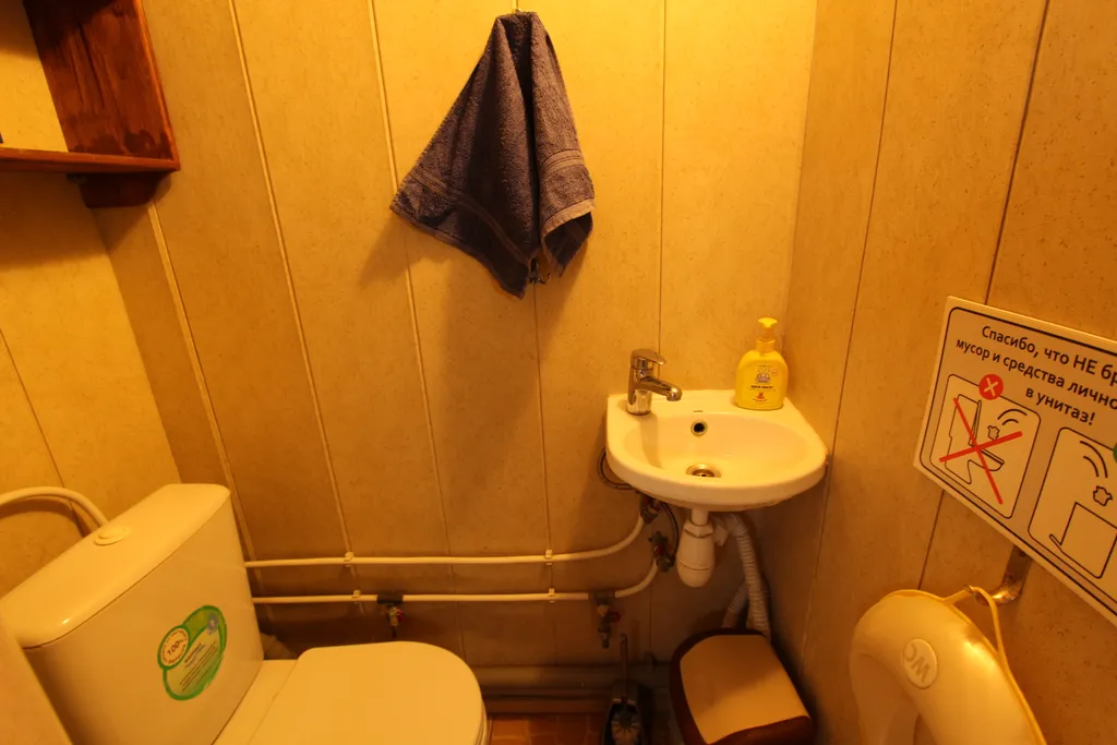 Гостевой уютный дом Соль Севера с баней на берегу залива Ура